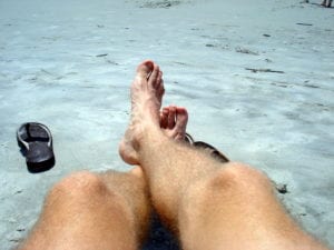 beach feet photo 300x225
