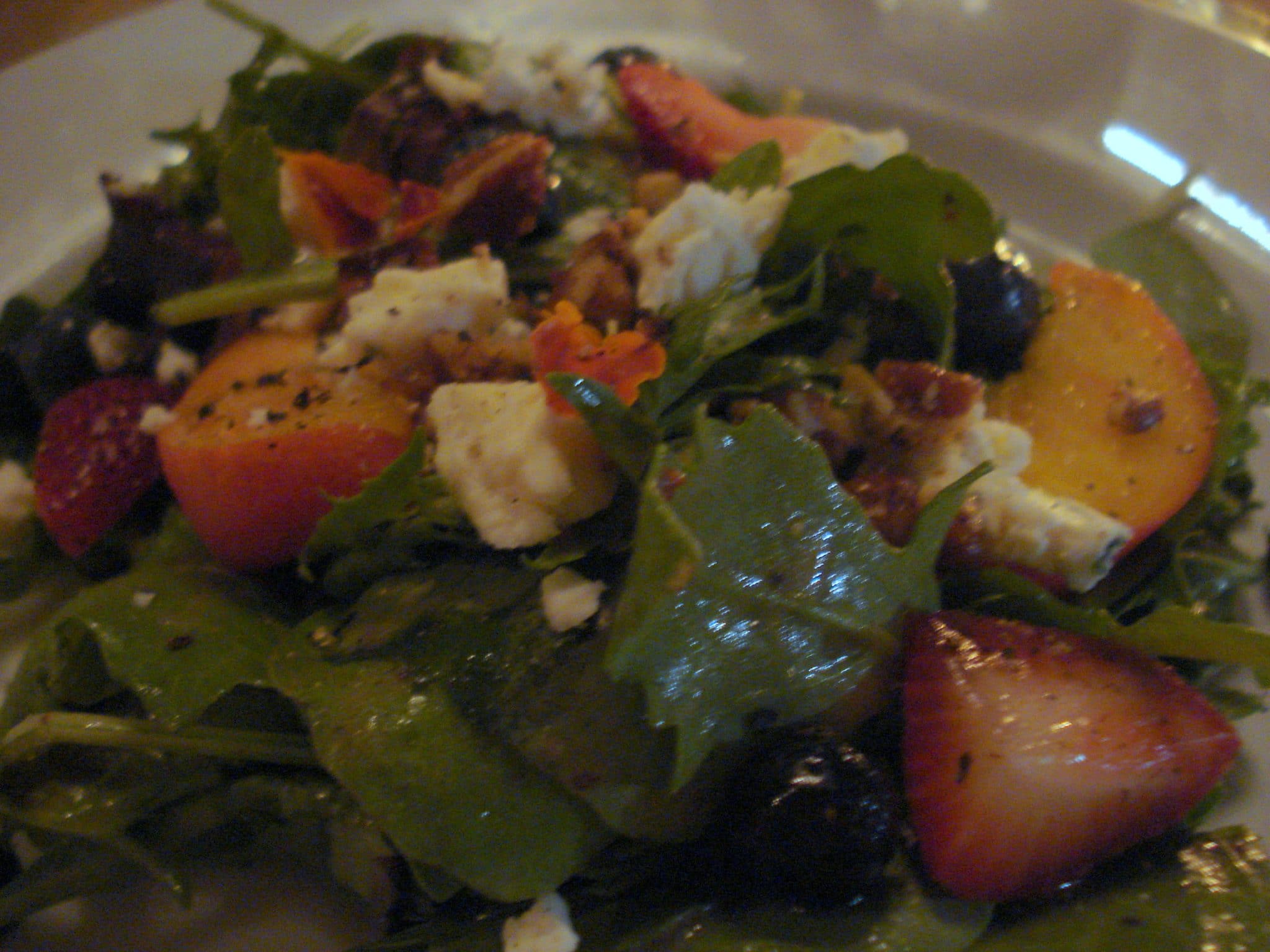 Peach salad