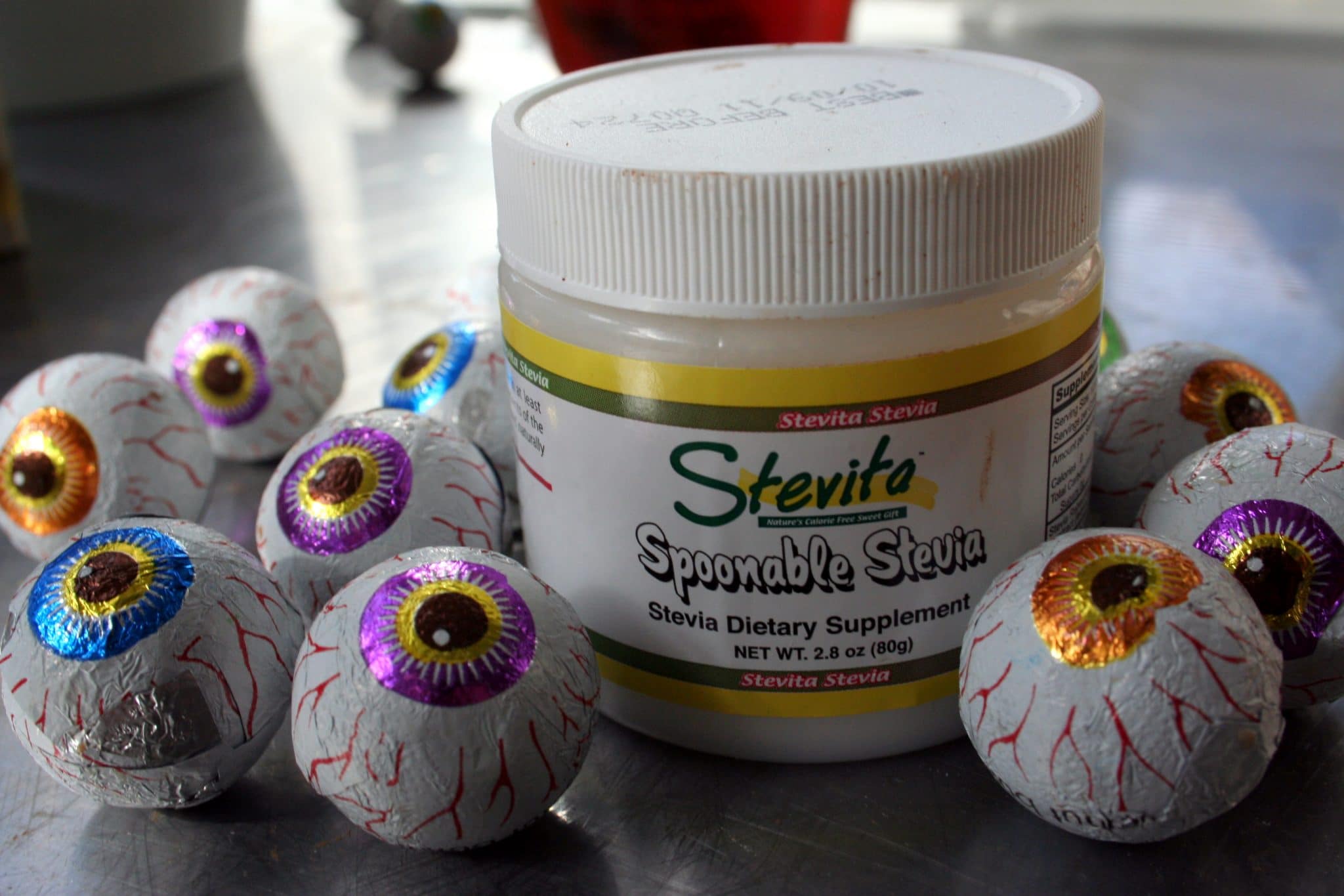 Container of spoonable stevia