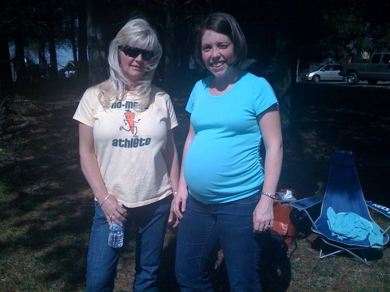 Matt's step mother and pregnant wife at HAT 50K